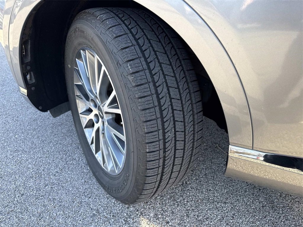 Used 2024 Genesis GV80 2.5T image 34