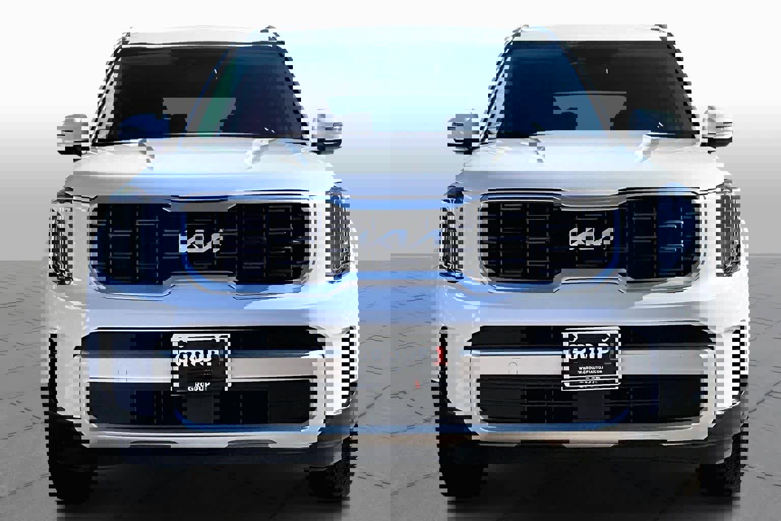 Used 2024 Kia Telluride S w/ S Sunroof Package image 4