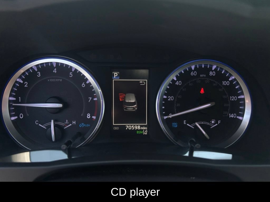 Used 2019 Toyota Highlander XLE AWD/4WD image 9