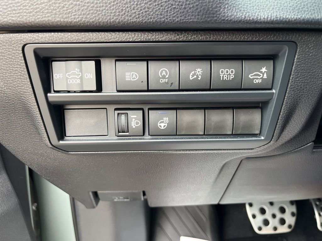 Certified 2026 Toyota Tundra SR5 w/ TRD Off-Road Package image 17