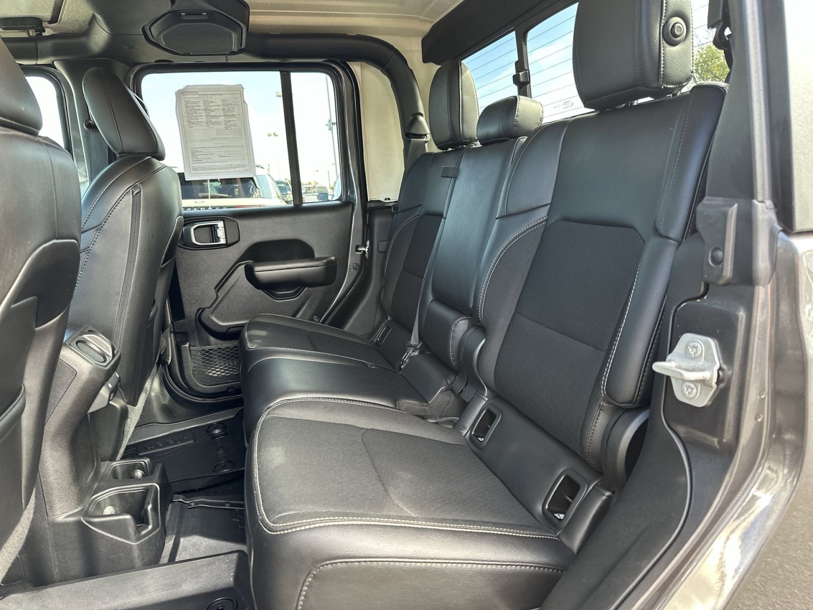 Used 2021 Jeep Gladiator Sport AWD/4WD image 25
