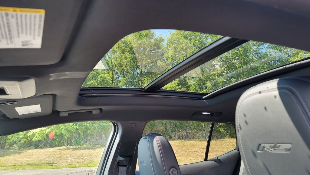 New 2025 Chevrolet Equinox EV RS w/ Convenience Package II image 25