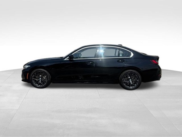 Certified 2026 BMW 330i xDrive Sedan AWD/4WD image 2