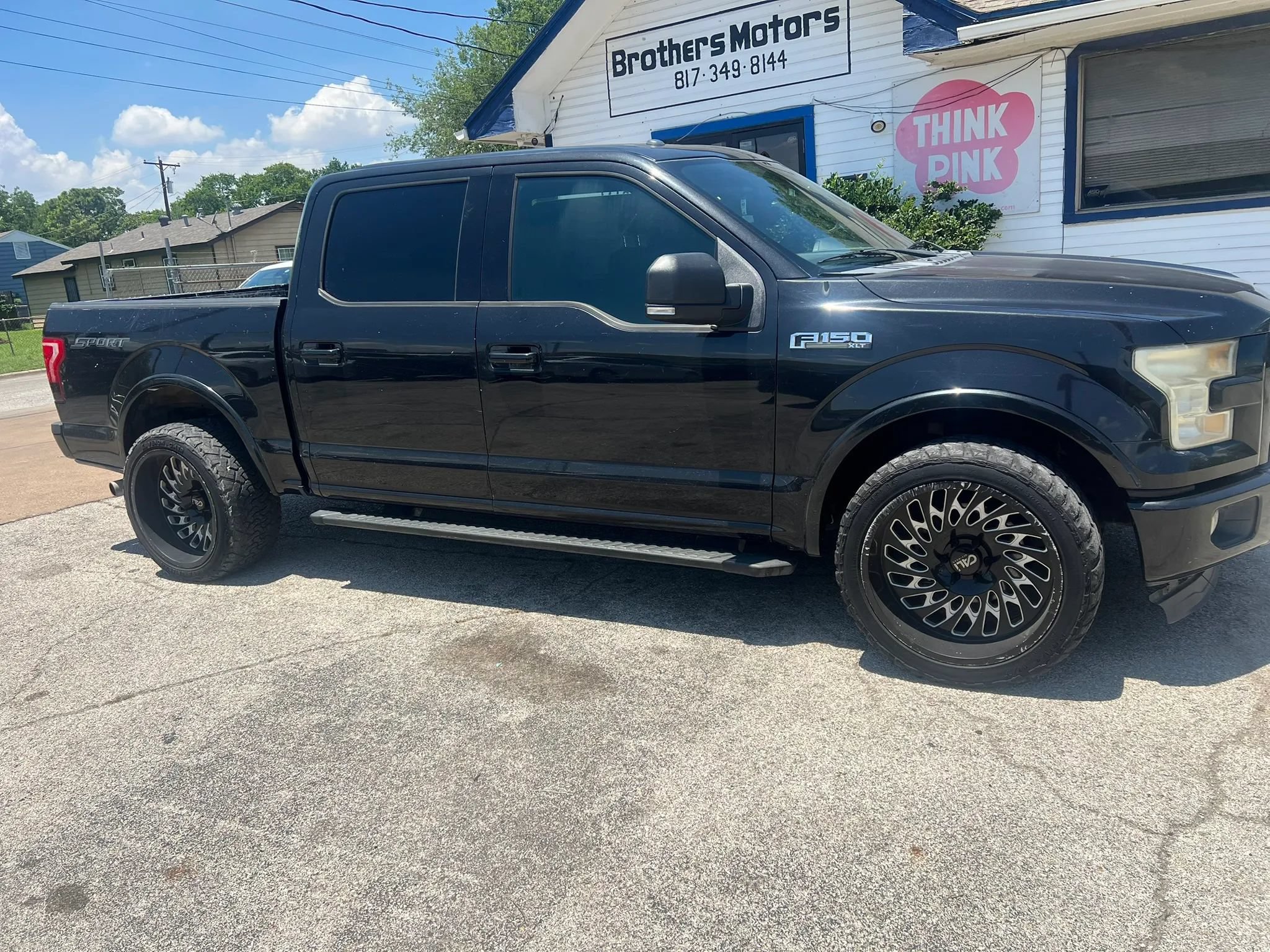 Used 2015 Ford F150 XLT w/ Equipment Group 301A Mid RWD image 4