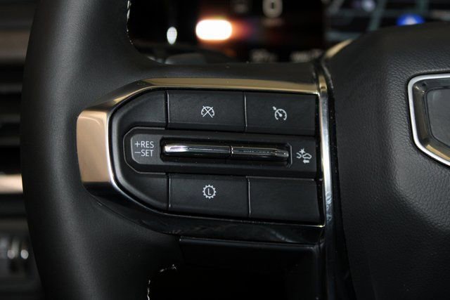 Used 2025 GMC Acadia Denali w/ LPO, Floor Liner Package image 29