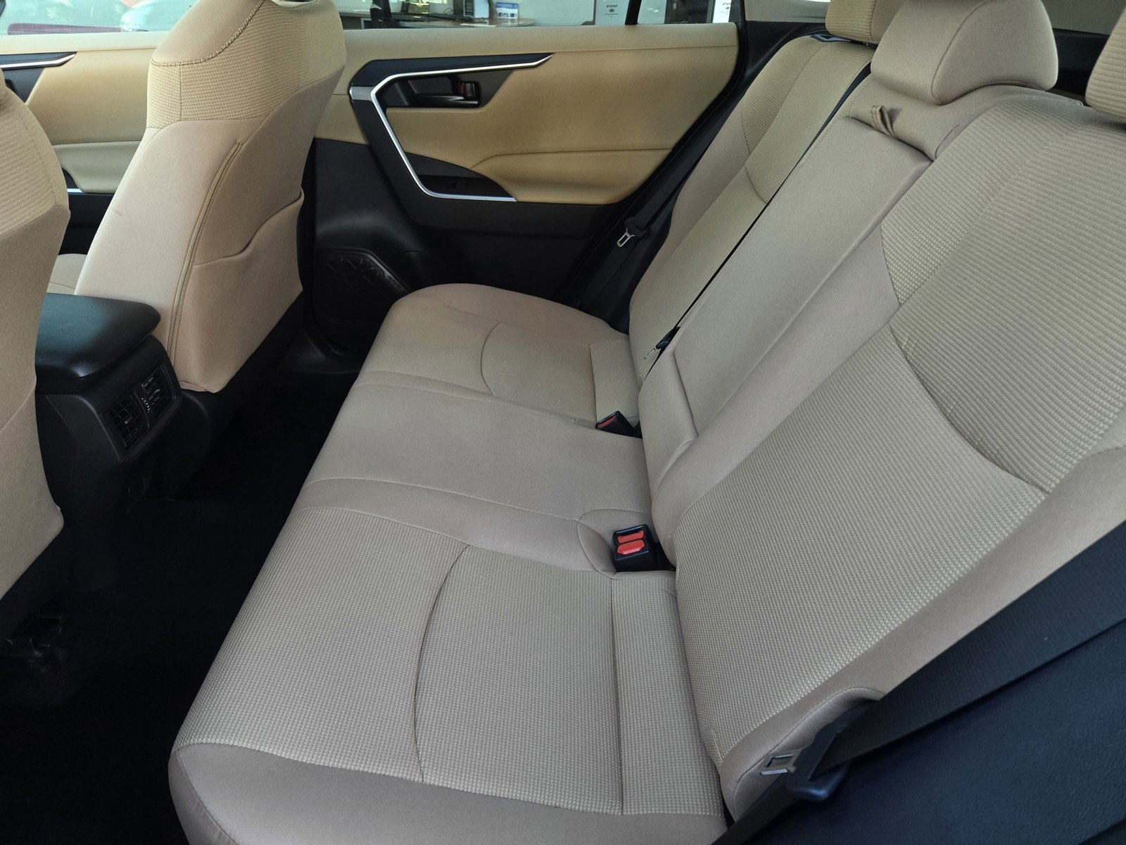 Certified 2025 Toyota RAV4 LE image 11