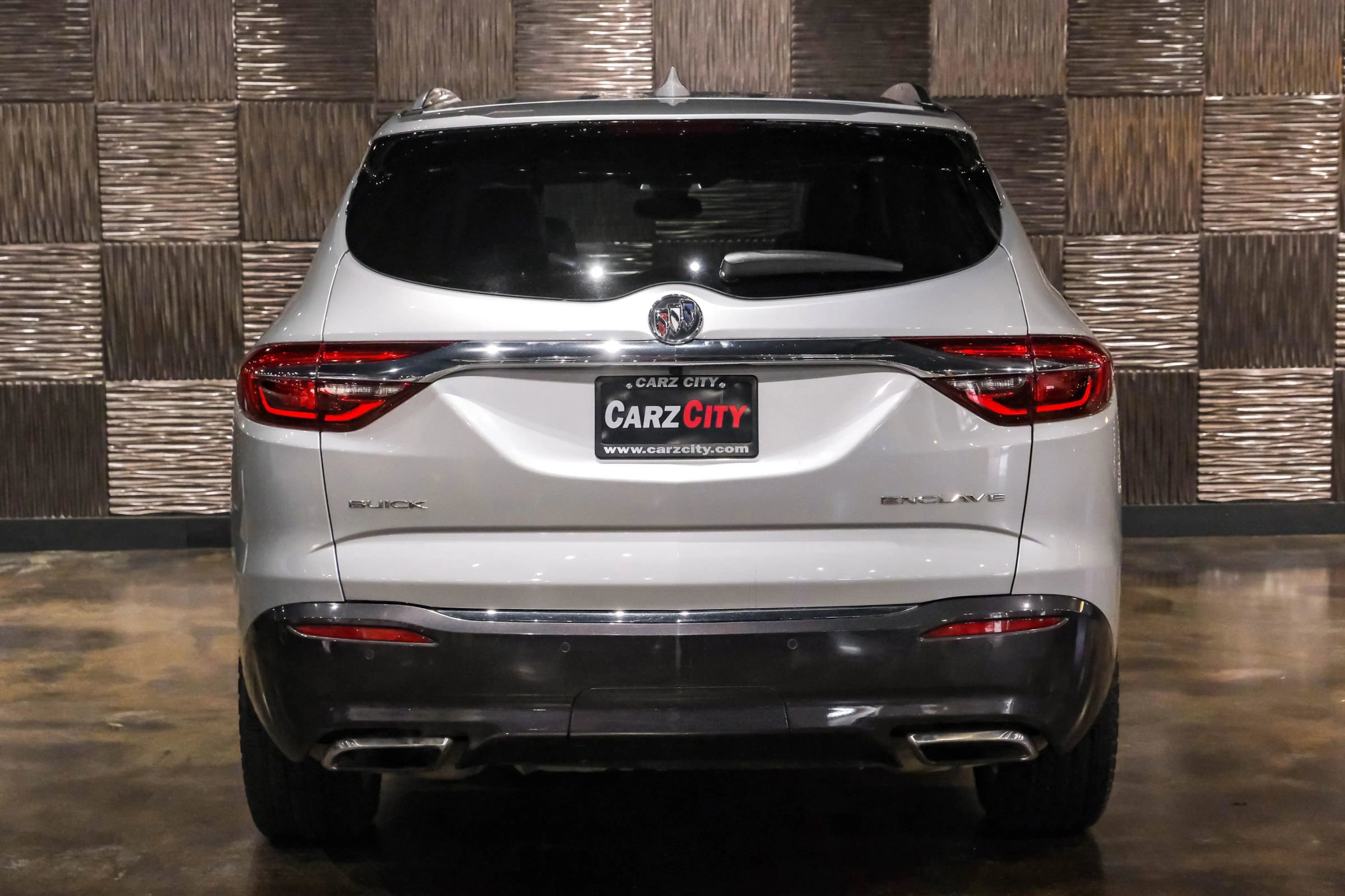 Used 2018 Buick Enclave Premium w/ Experience Buick Package image 11