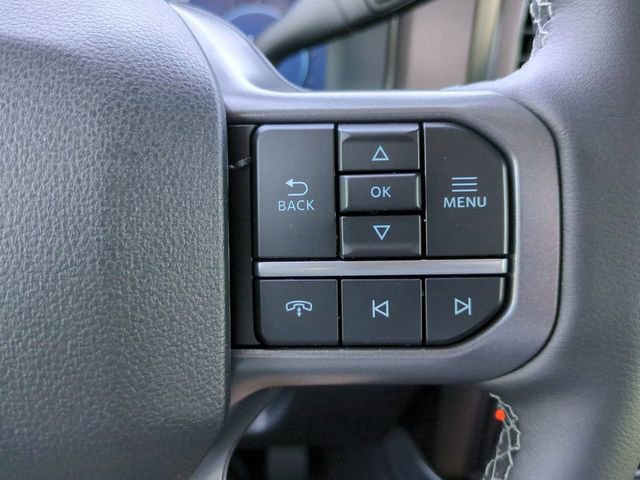 New 2026 Ford F250 Lariat w/ Black Appearance Package image 27