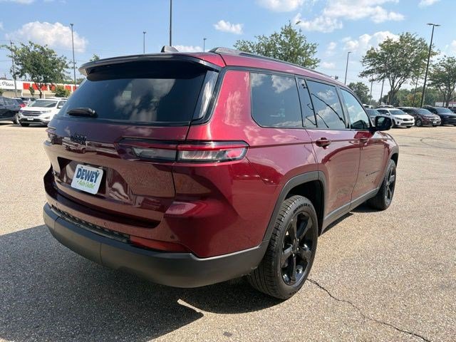 Used 2021 Jeep Grand Cherokee L Laredo AWD/4WD image 5