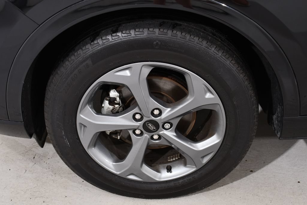 Used 2024 Ford Escape ST-Line w/ Tech Pack #1 AWD/4WD image 24