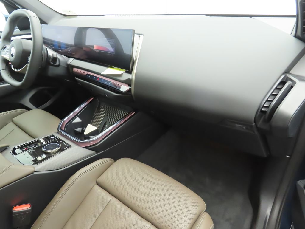 Certified 2025 BMW X3 xDrive30i w/ Convenience Package image 18