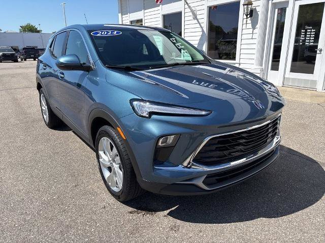 New 2024 Buick Encore GX Preferred w/ Comfort Package AWD/4WD image 3