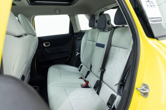Used 2025 MINI Cooper S image 22