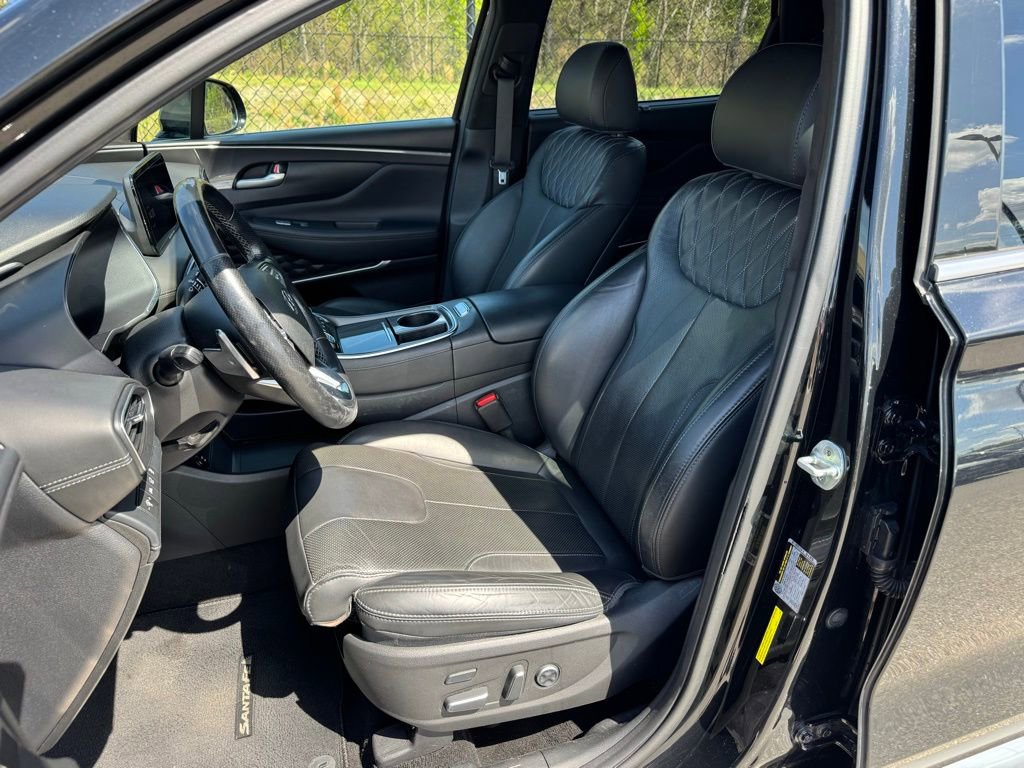 Used 2022 Hyundai Santa Fe Calligraphy w/ Cargo Package AWD/4WD image 17