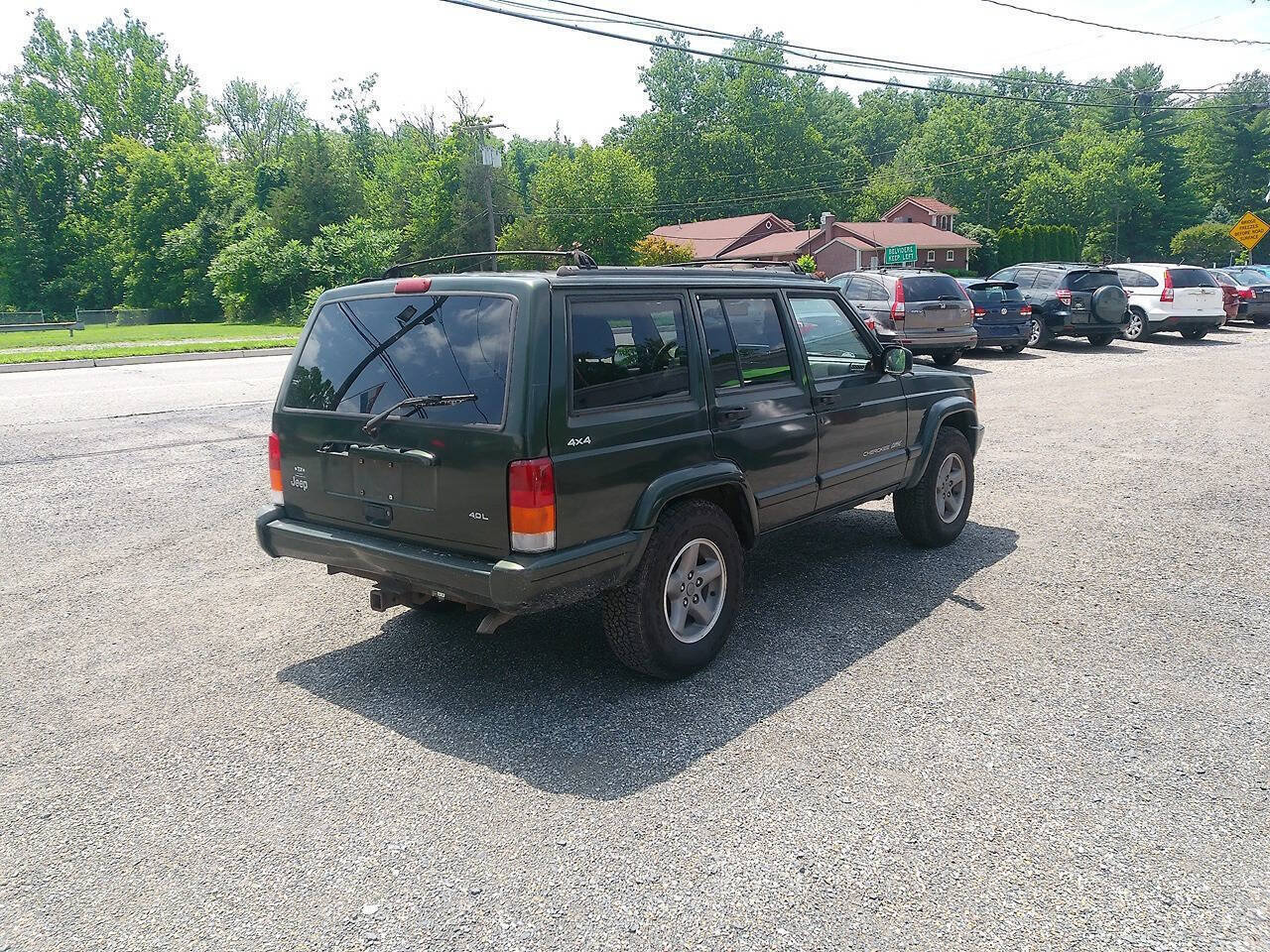 Used 1998 Jeep Cherokee Classic AWD/4WD image 3