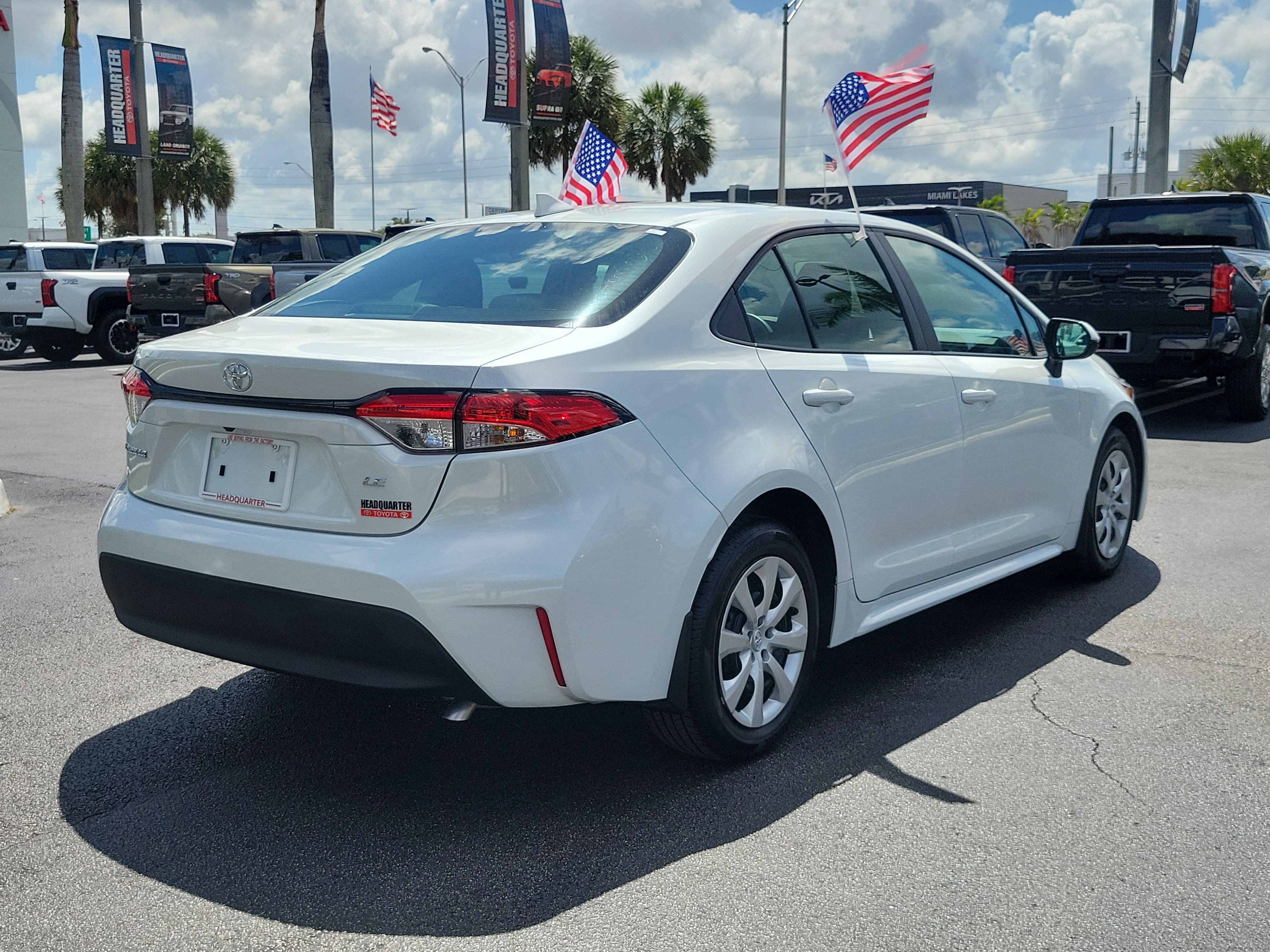 Used 2026 Toyota Corolla LE FWD image 11