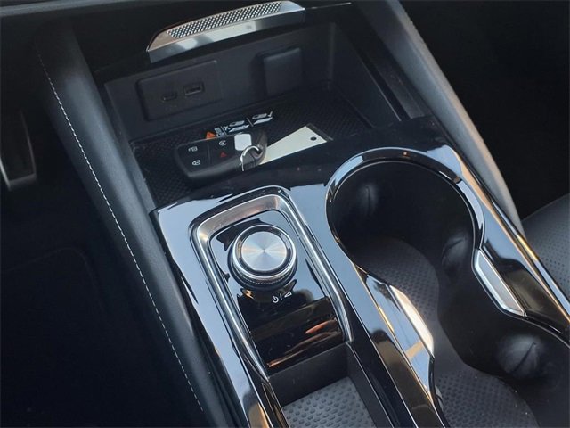 Used 2025 Buick Envision Sport Touring image 9