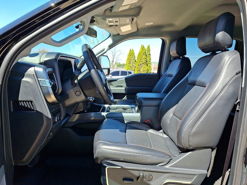 Used 2023 Ford F350 Lariat w/ Lariat Ultimate Package image 13