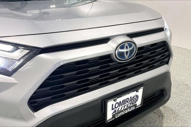 Used 2022 Toyota RAV4 XLE w/ Convenience Package AWD/4WD image 41
