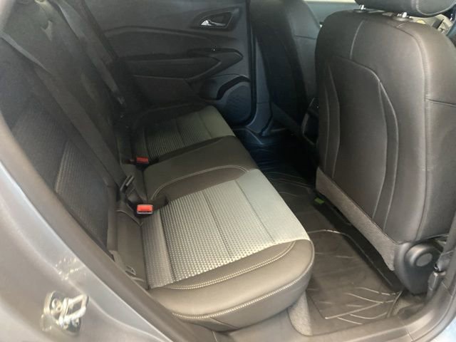 New 2025 Chevrolet Trax LT image 28