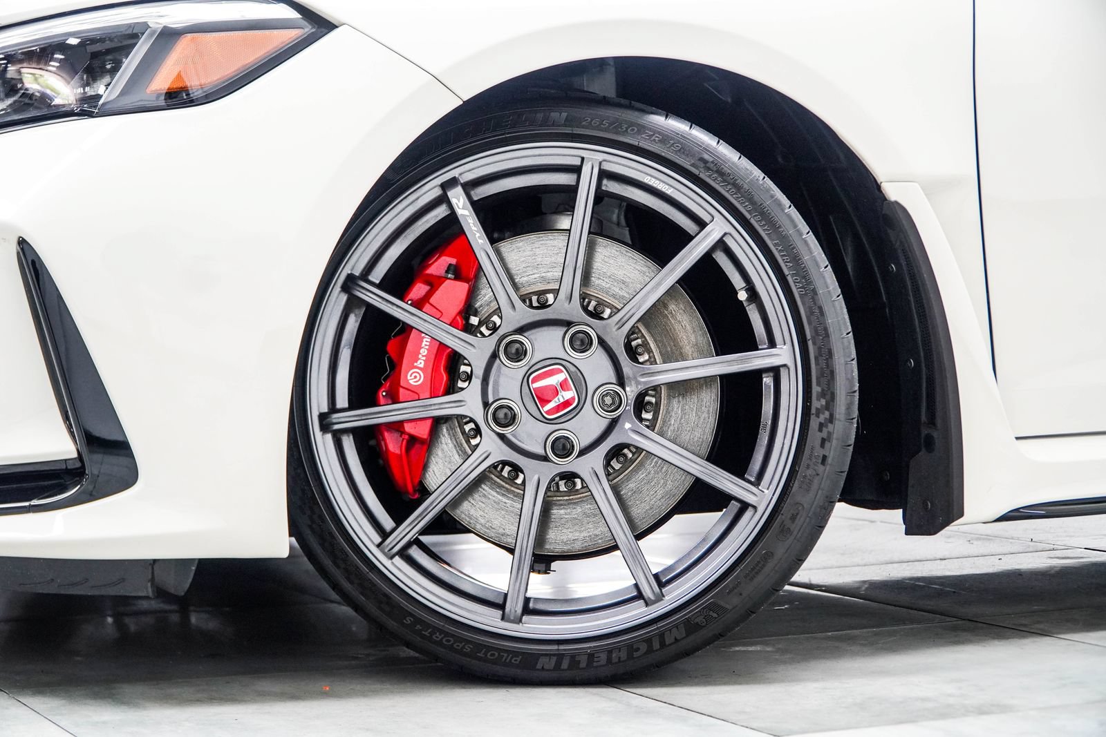 Used 2025 Honda Civic Type R image 7