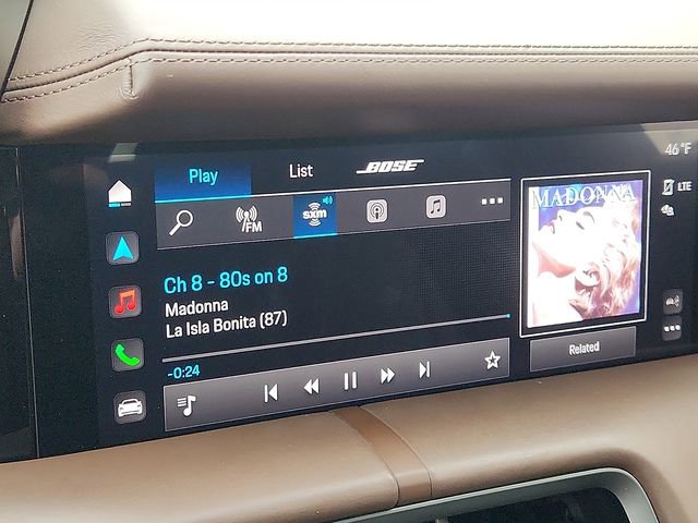 Used 2022 Porsche Taycan Turbo S image 18