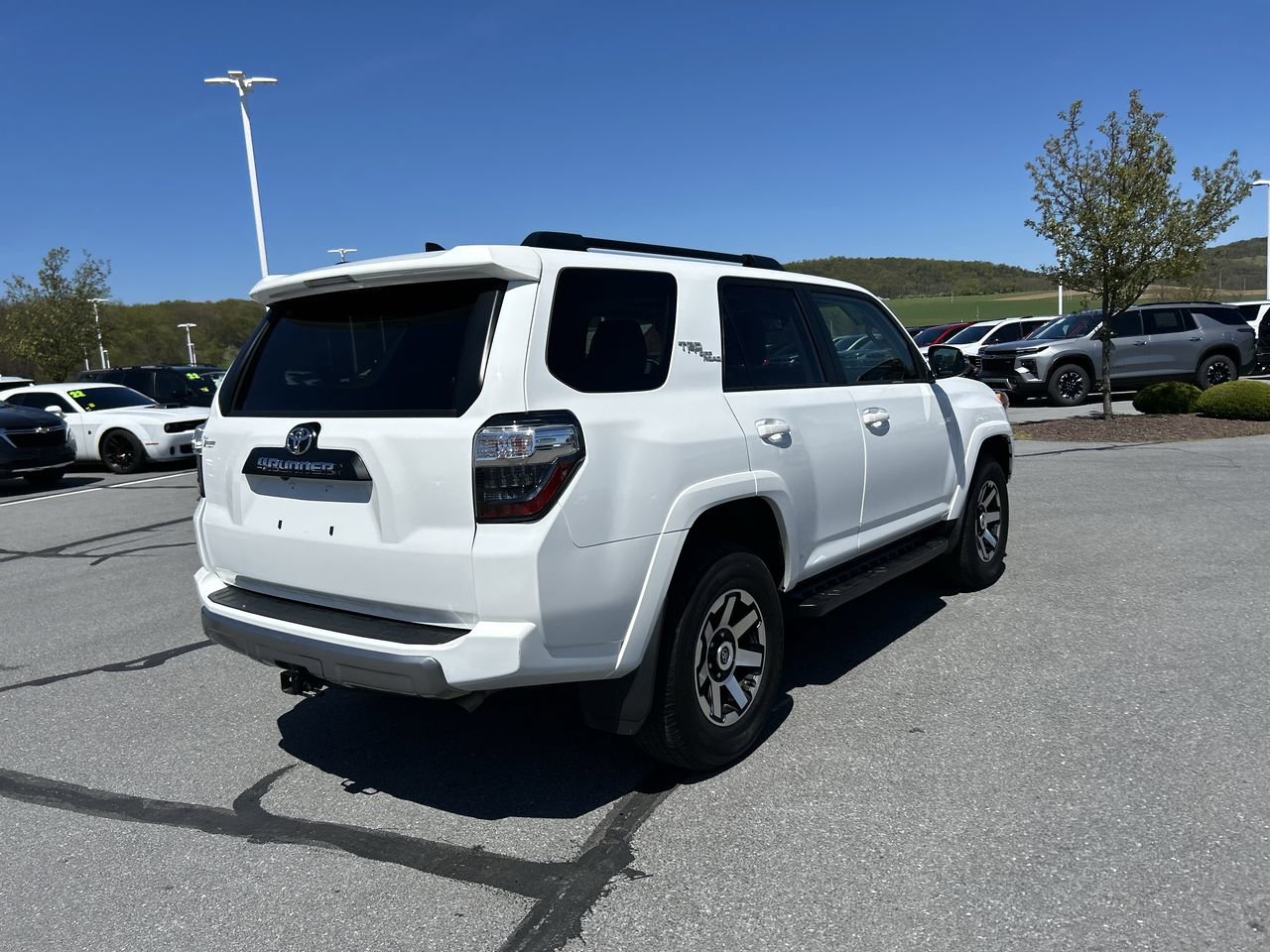 Used 2024 Toyota 4Runner TRD Off-Road Premium w/ Off Road Premium Plus Package AWD/4WD image 7