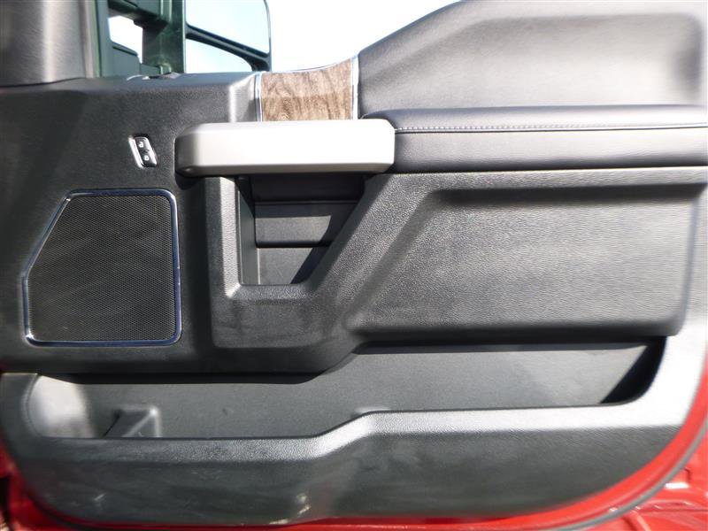 Used 2019 Ford F250 Lariat w/ Lariat Ultimate Package image 21