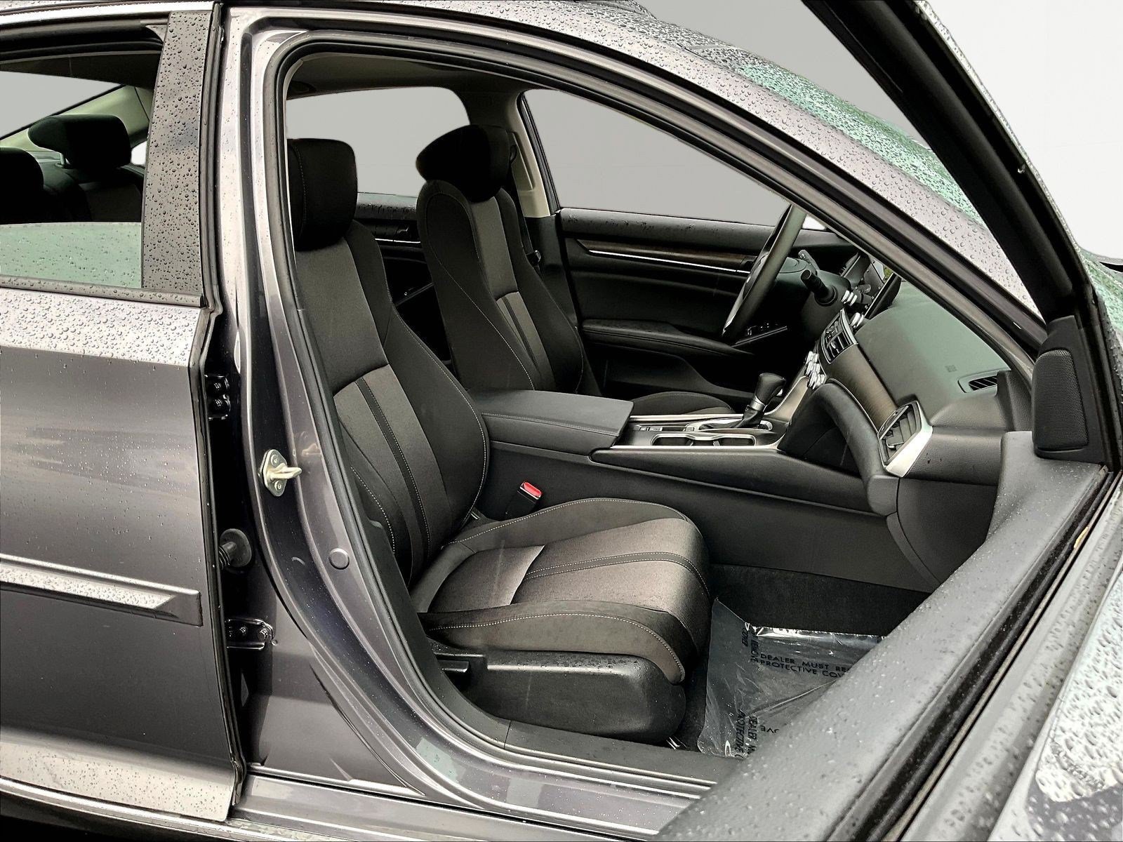 Used 2019 Honda Accord EX image 27