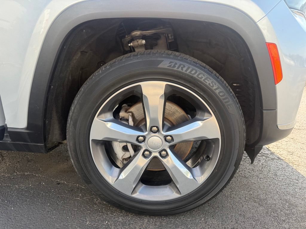 Used 2021 Jeep Grand Cherokee L Limited AWD/4WD image 60