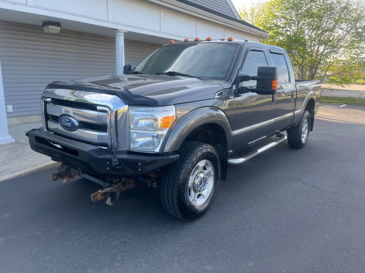 Used 2016 Ford F250 XLT w/ XLT Value Package AWD/4WD image 1