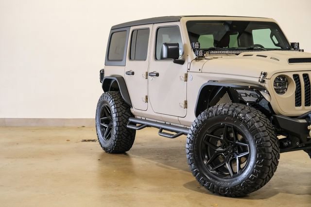 Used 2024 Jeep Wrangler Unlimited Sport image 32