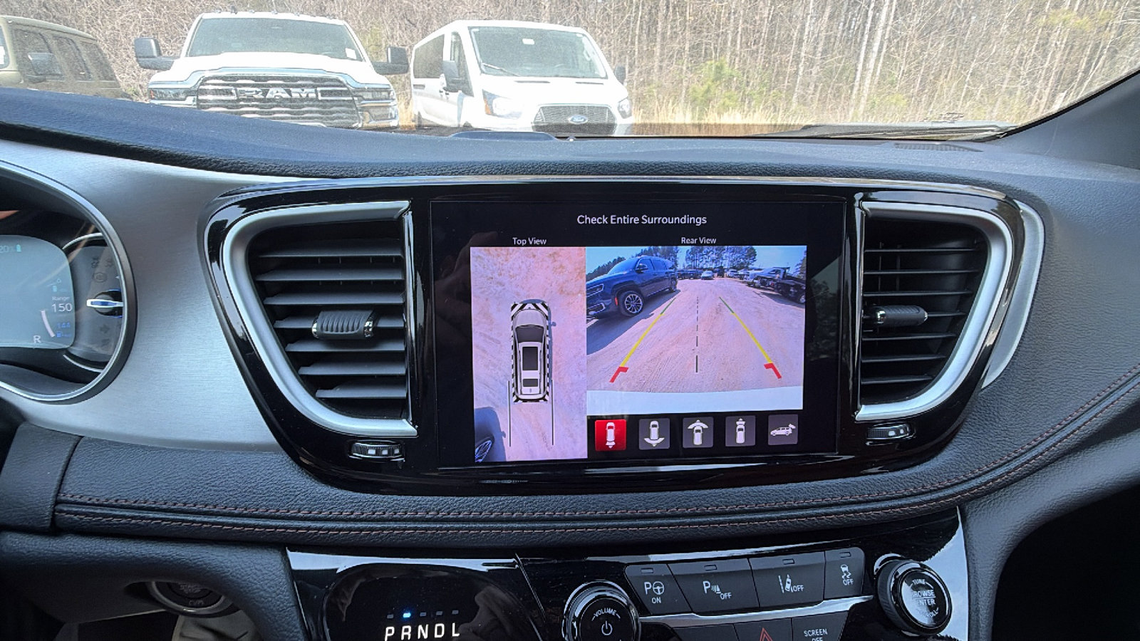 Used 2024 Chrysler Pacifica Pinnacle image 35