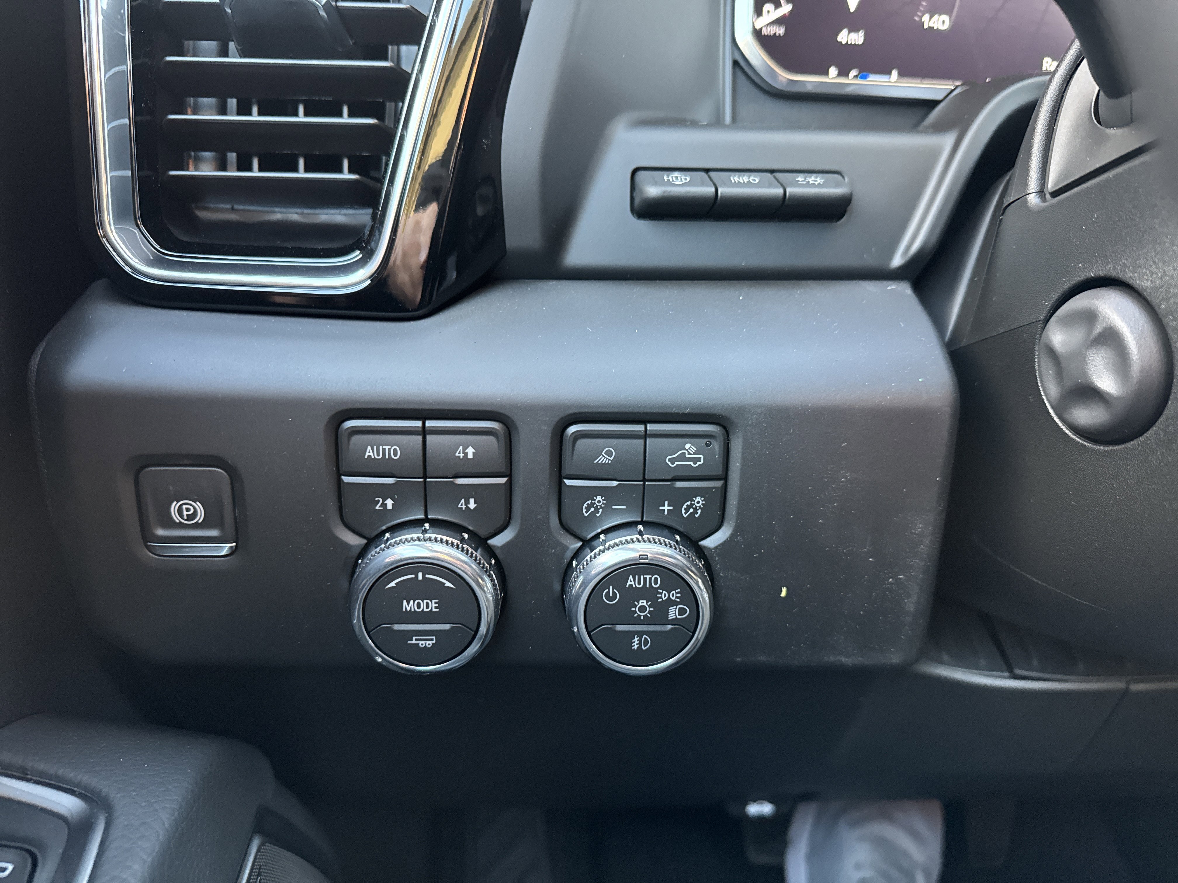 New 2026 GMC Sierra 1500 Denali w/ Technology Package image 31