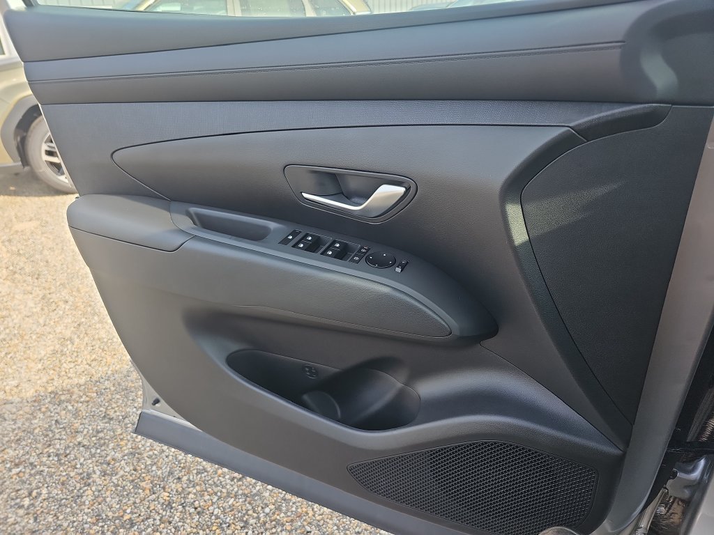 New 2026 Hyundai Tucson SEL FWD image 23