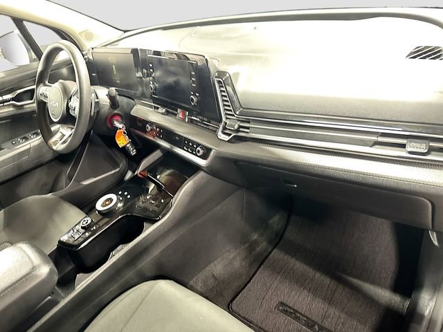Used 2023 Kia Sportage LX image 28