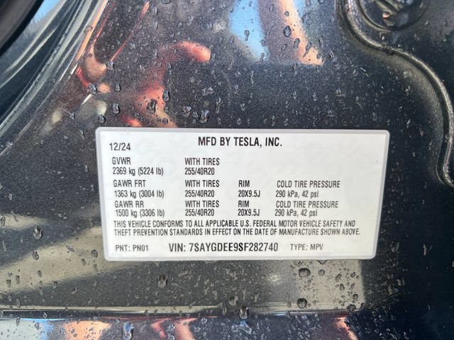 Used 2025 Tesla Model Y Long Range AWD/4WD image 17