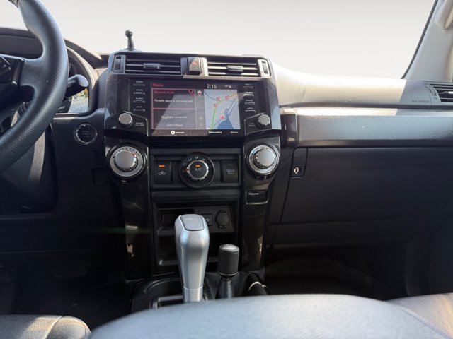Used 2021 Toyota 4Runner TRD Off-Road Premium AWD/4WD image 8