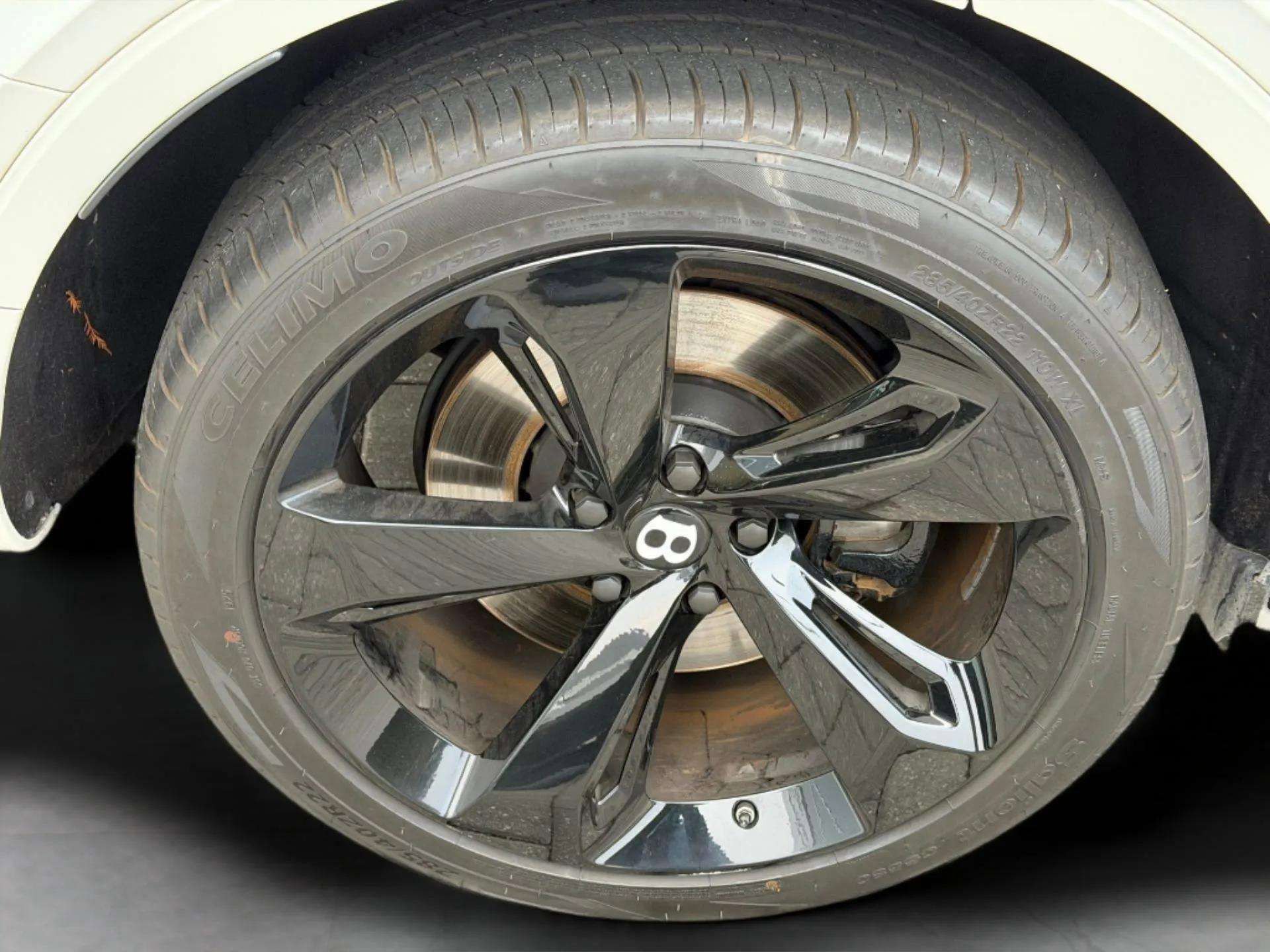 Certified 2022 Bentley Bentayga image 46