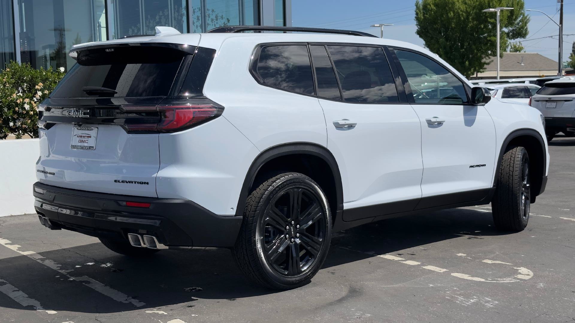 New 2026 GMC Acadia Elevation w/ Super Cruise Package AWD/4WD image 5