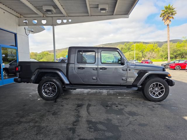 Used 2022 Jeep Gladiator Overland w/ Cold Weather Group AWD/4WD image 8