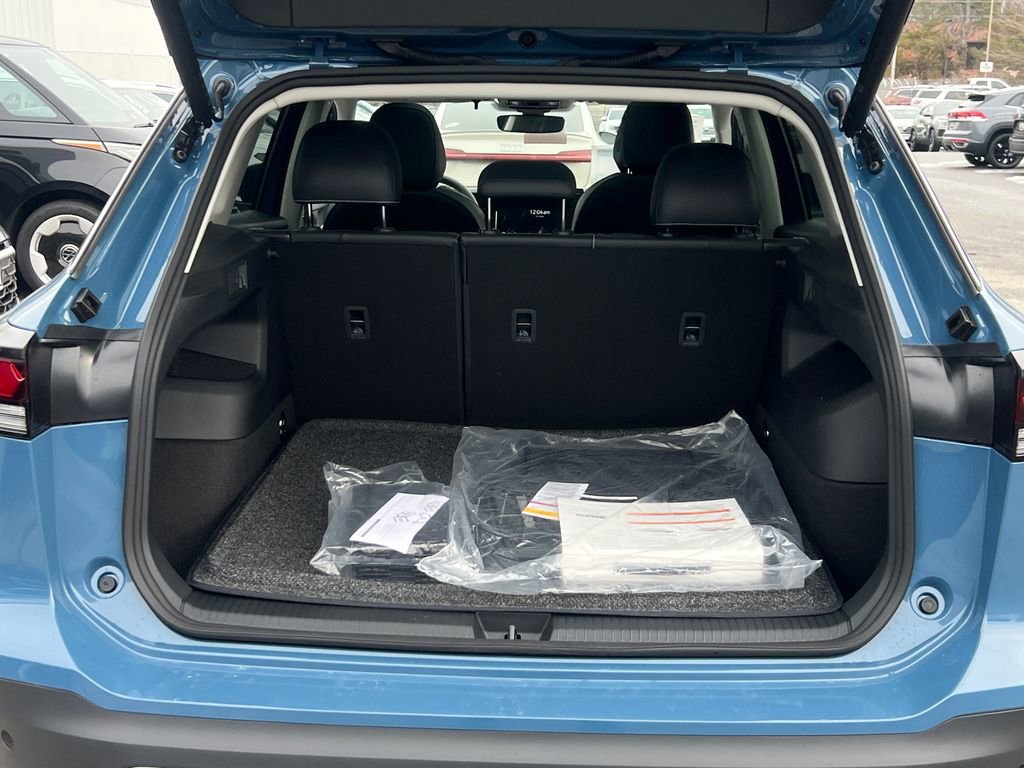 New 2026 Volkswagen Tiguan SE AWD/4WD image 13