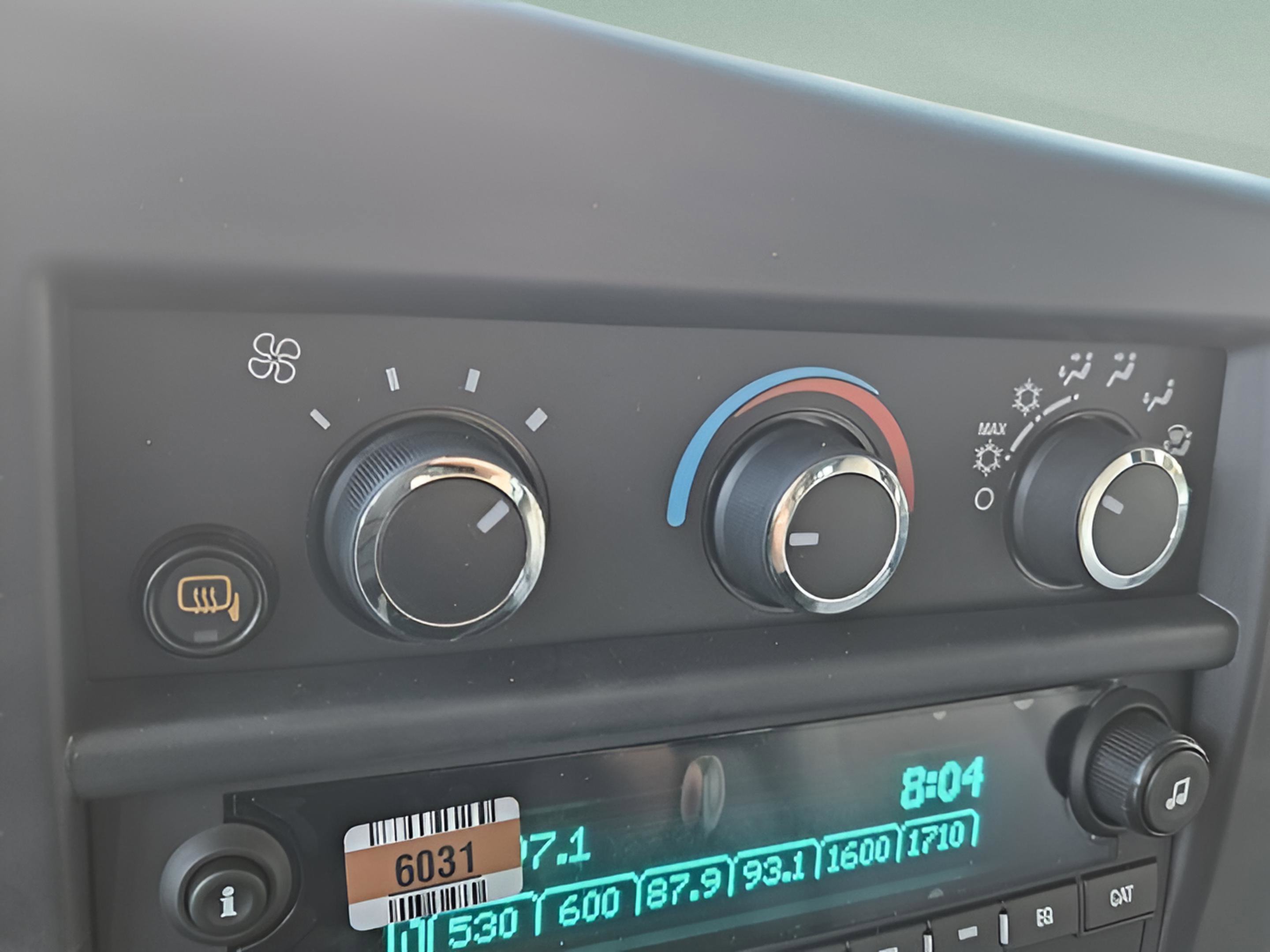 New 2025 Chevrolet Express 2500 w/ Driver Convenience Package image 13