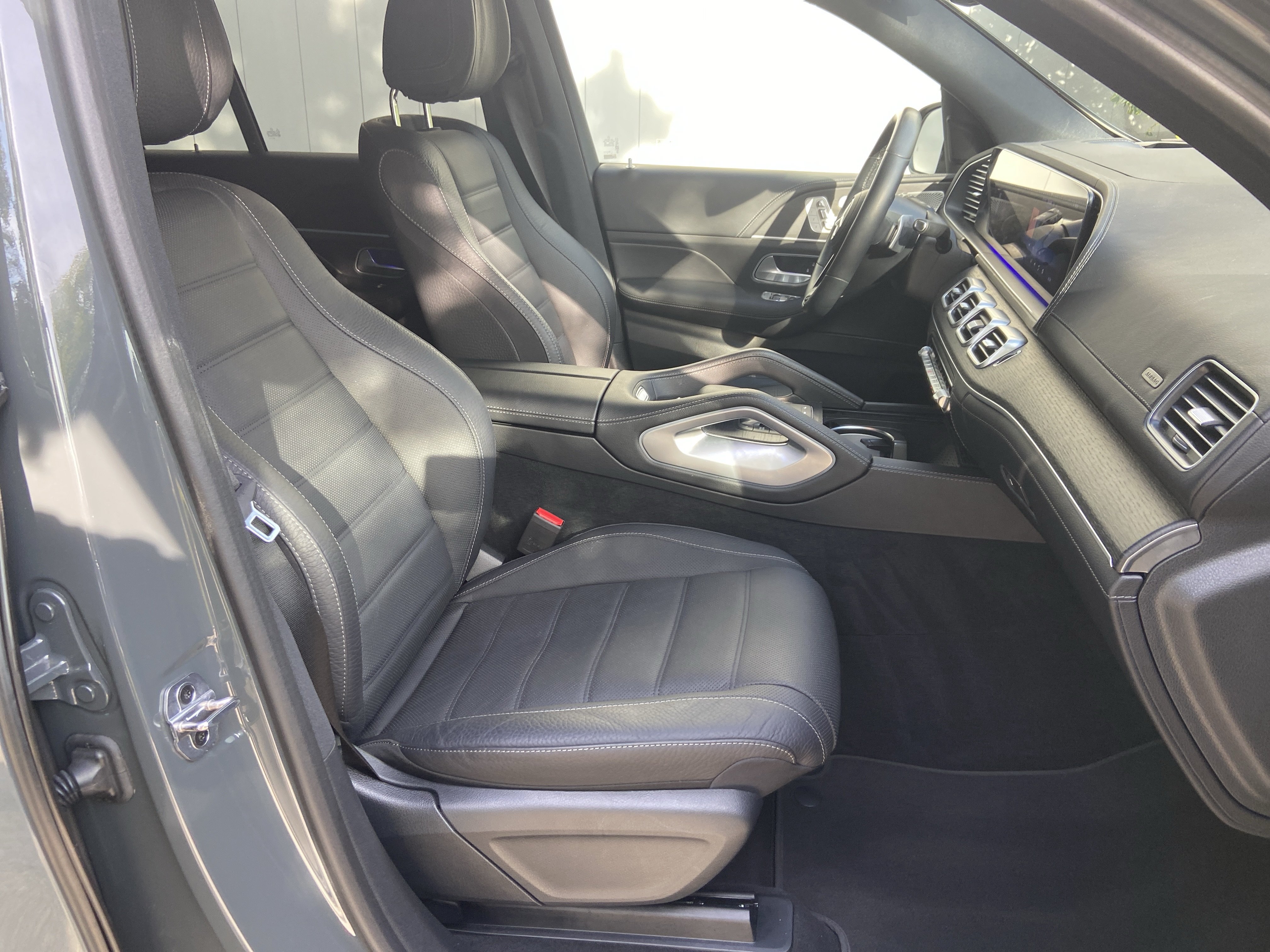 Certified 2025 Mercedes-Benz GLE 580 4MATIC image 50
