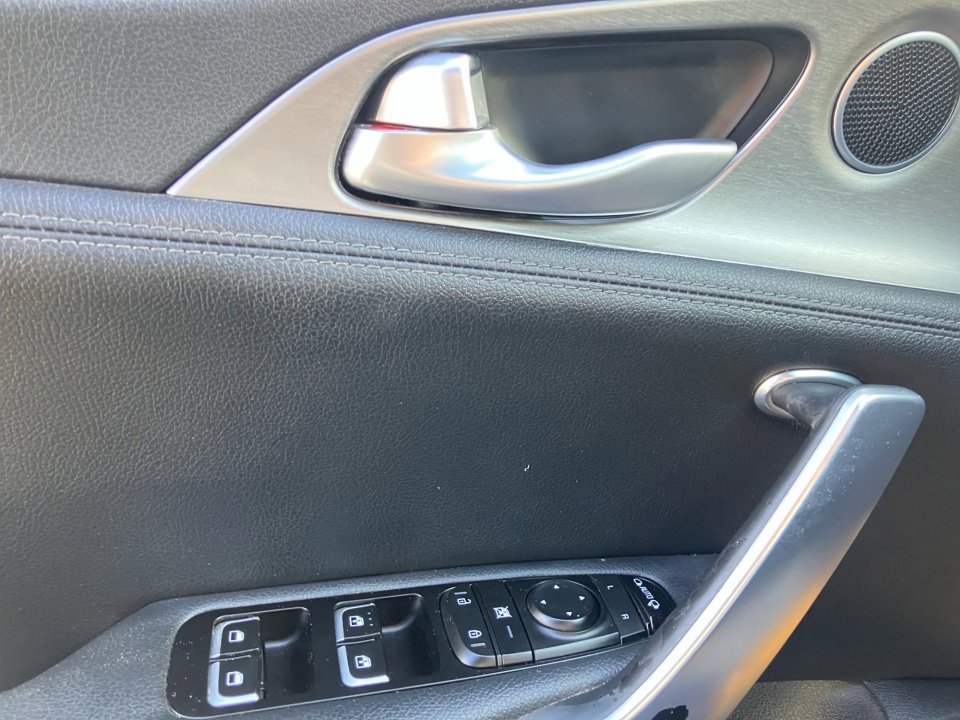Used 2019 Kia Stinger GT RWD image 36