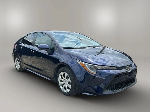 Used 2022 Toyota Corolla LE FWD image 3
