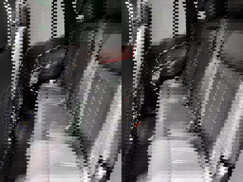 Used 2023 Land Rover Range Rover SE AWD/4WD image 15