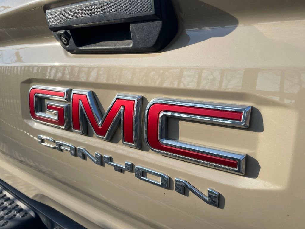 Used 2023 GMC Canyon Elevation w/ Trailering Package image 6