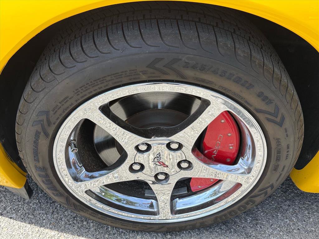 Used 2002 Chevrolet Corvette Convertible w/ Preferred Equipment Group2 image 18