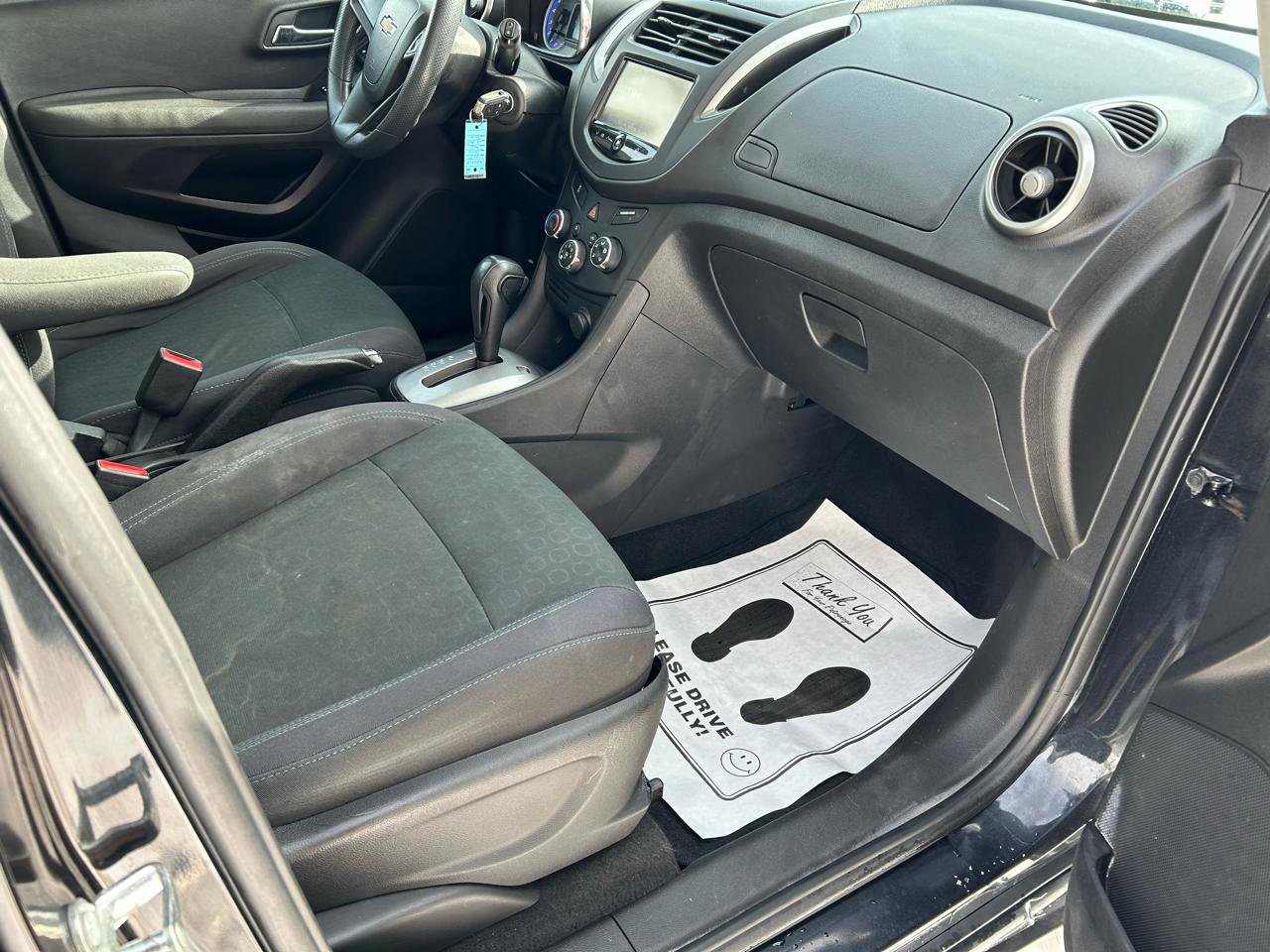 Used 2015 Chevrolet Trax LS w/ LPO, Cargo Package image 12